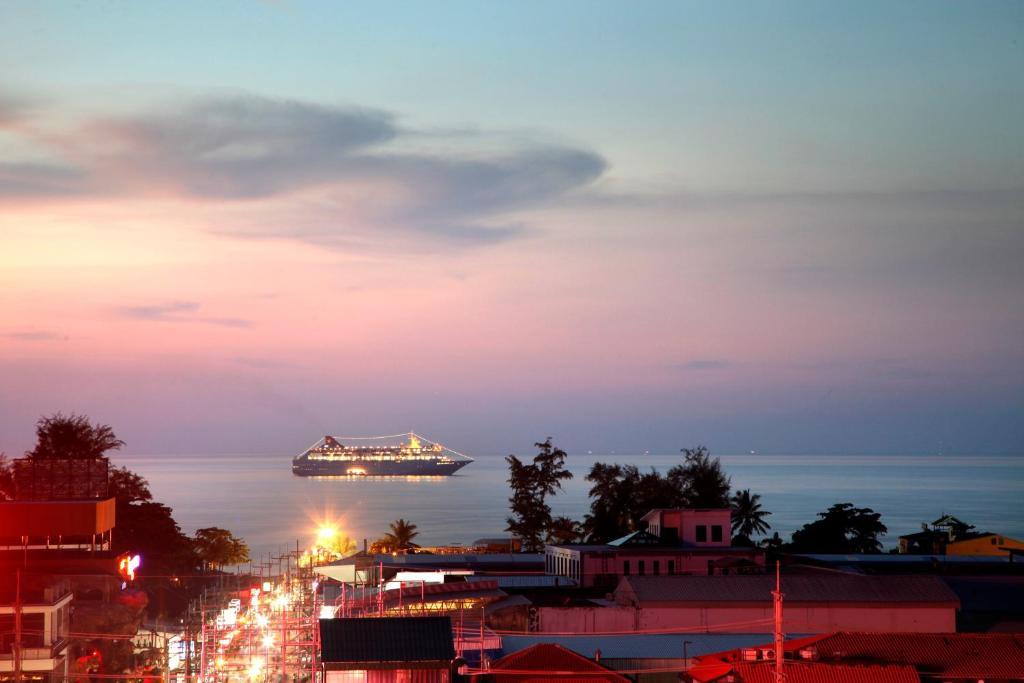 Orchid Resortel Patong Dış mekan fotoğraf